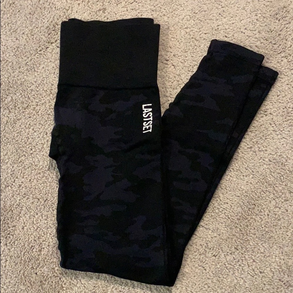 Lastset Leggings